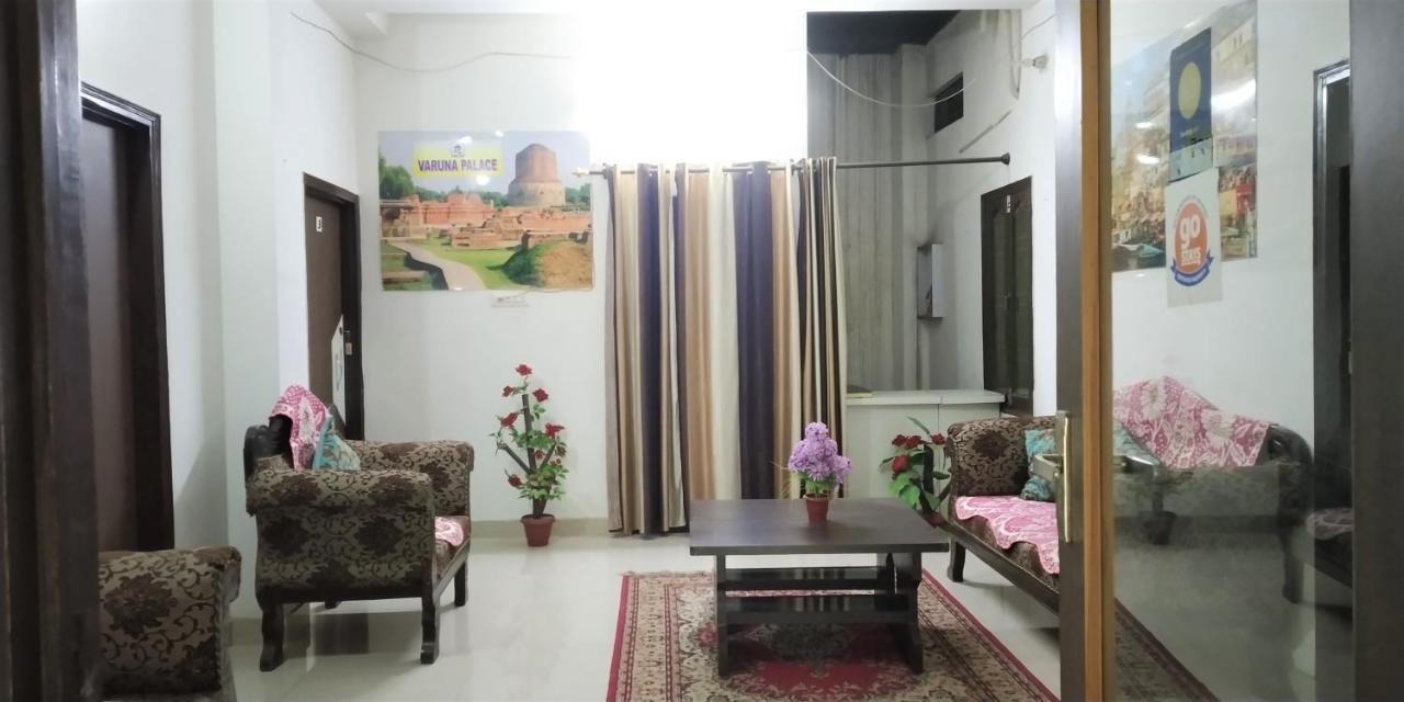 فاراناسي Varuna Palace-Fully Vaccinated Staff المظهر الخارجي الصورة